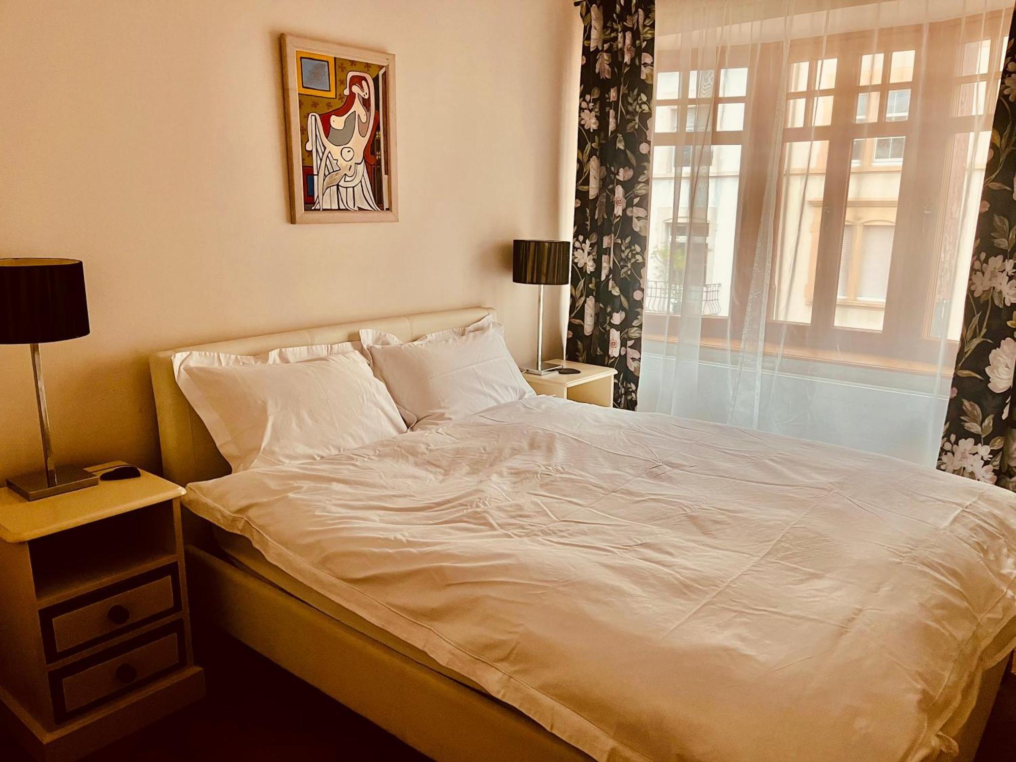 Georgian Guest Rooms Basilej Exteriér fotografie